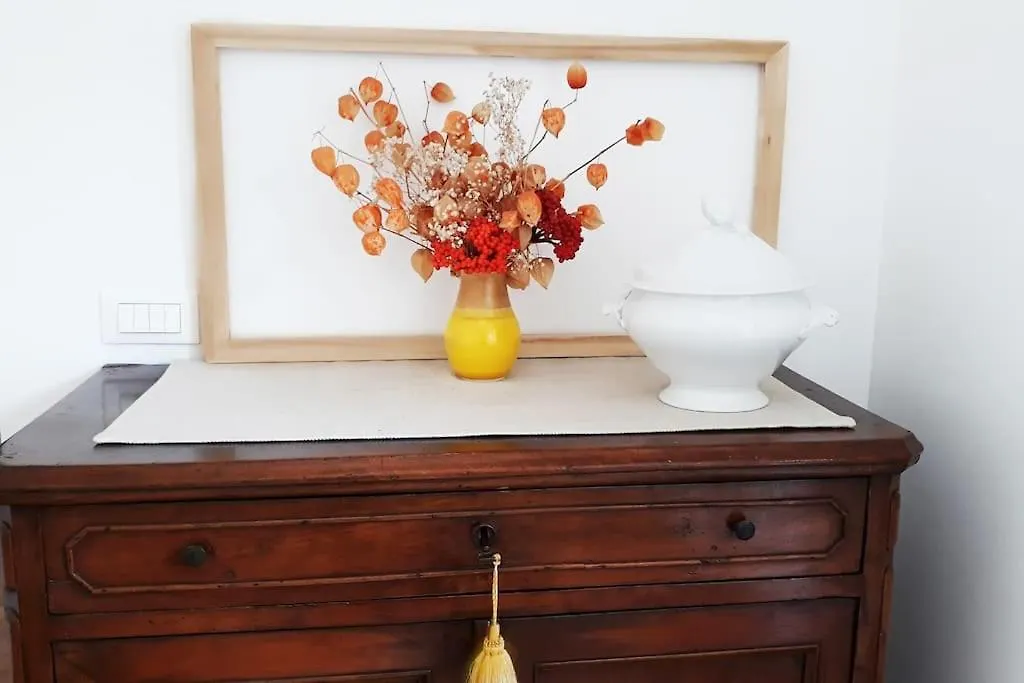 Apartment Mansarda Con Terrazzo Centralissima Milan Italy